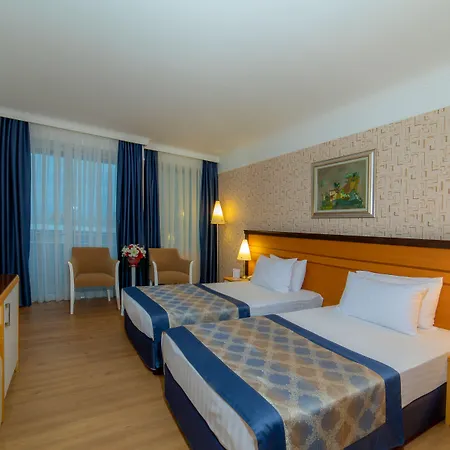Szálloda Porto & 5*