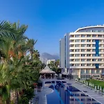 Hotel Porto & 5*