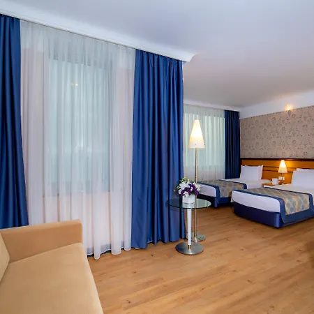 Hotel Porto & 5*