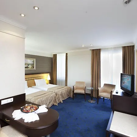 Porto & Hotel 5*