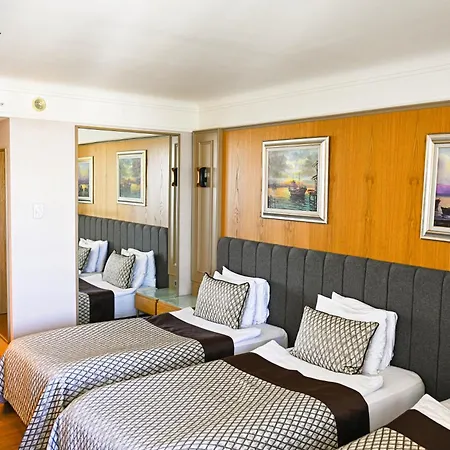 Szálloda Porto & 5*